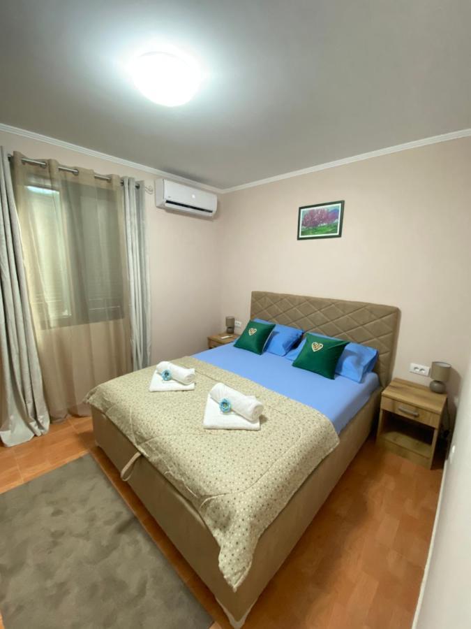 טיווט Aquata Apartments מראה חיצוני תמונה